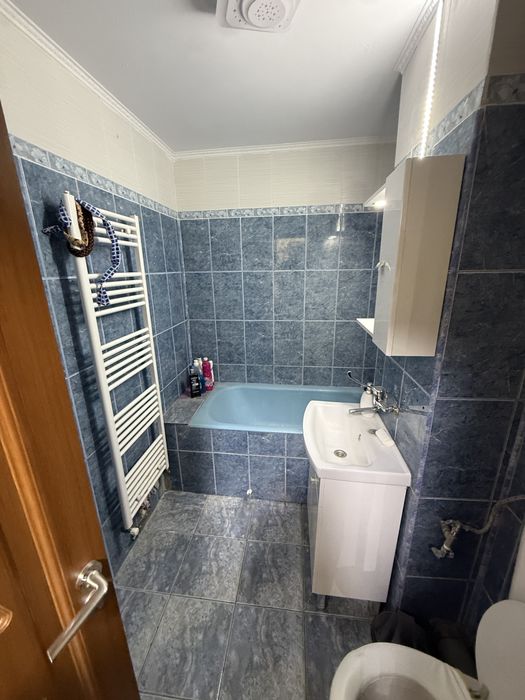 Ofer spre închiriere Apartament  2 camere în Micro 17
