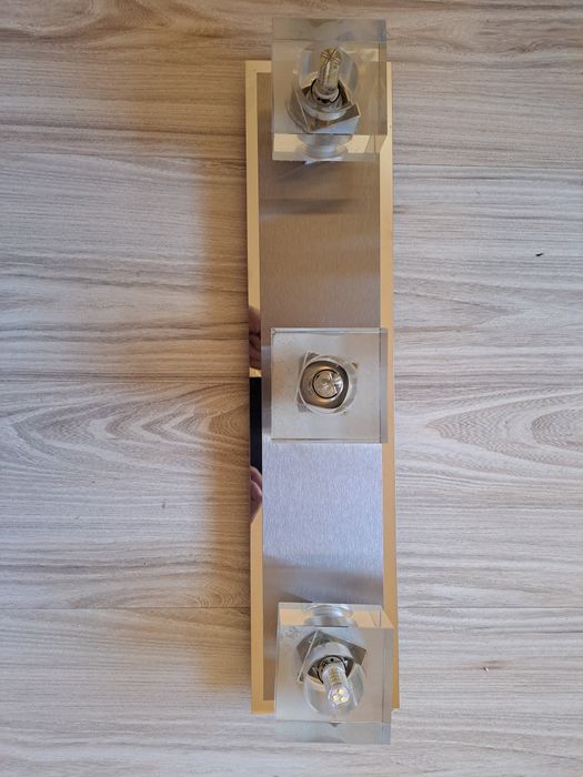 Луксозен полилей