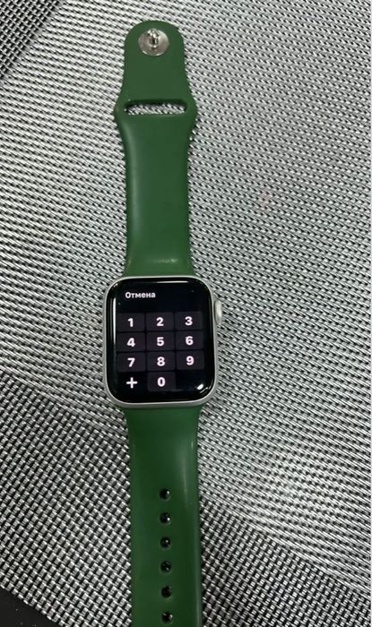 Apple Watch SE 2023