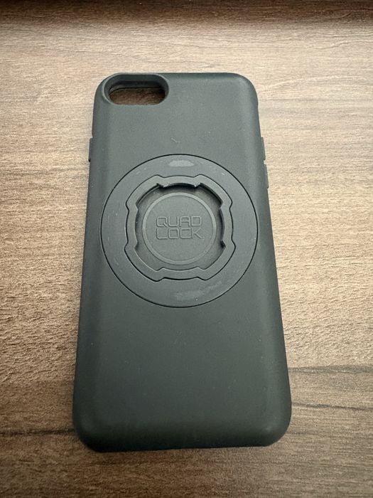 Husa QuadLock MAG Case iPhone SE3