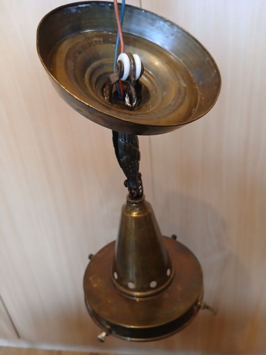 Антични полилей с фасонги