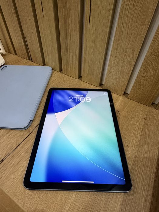Ipad air generatia 5th