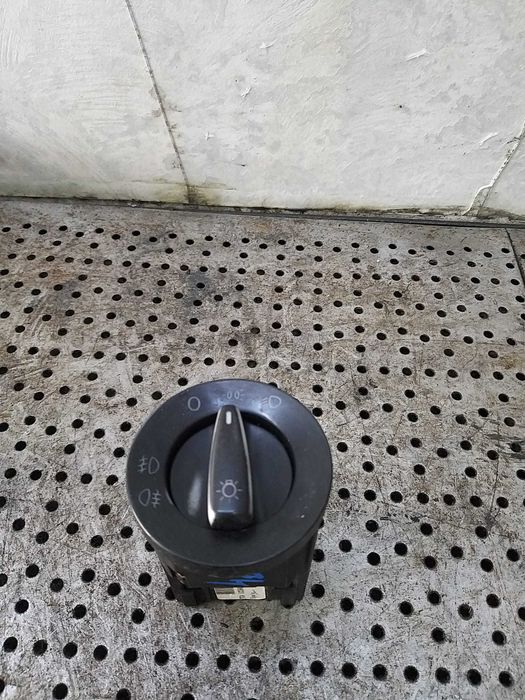 Bloc lumini vw golf 4 1j 1c0941531a