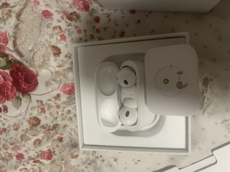 Airprods 4 pro de vanzare