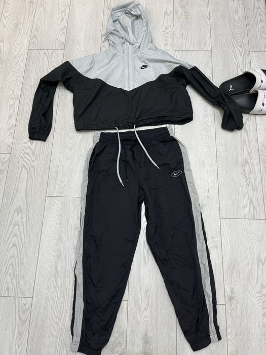 Дамски екип Nike