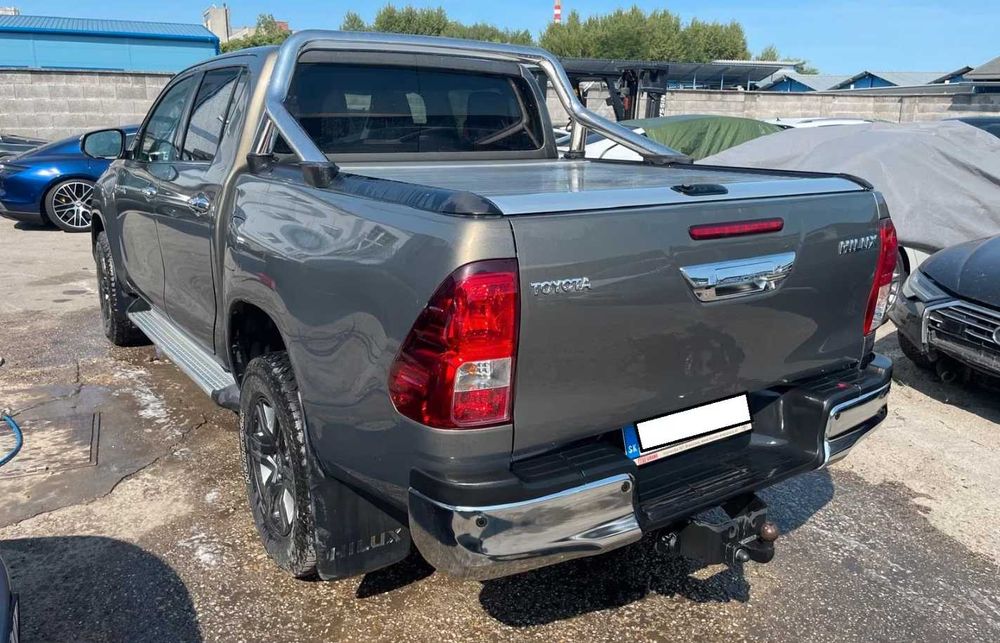 Dezmembrez / Piese auto Toyota Hilux 2022 Diesel