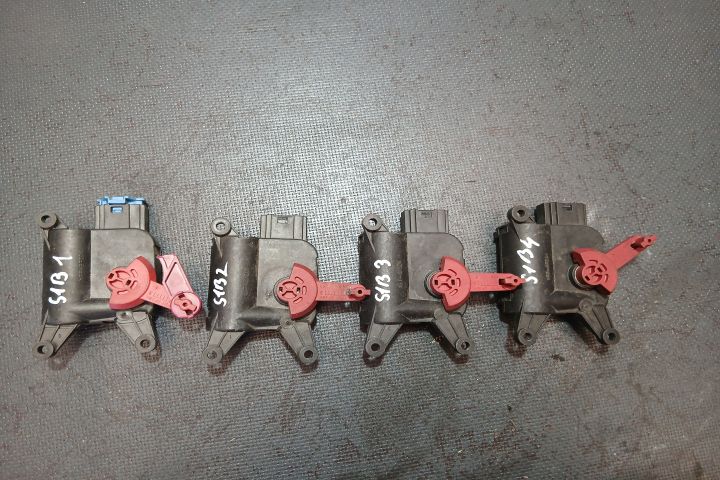 Motoras clapeta aeroterma 0132801301 8E1820511 0132801301 8E1820511 A