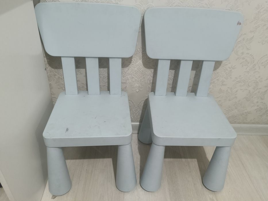 Продам 2  стула ИКЕА