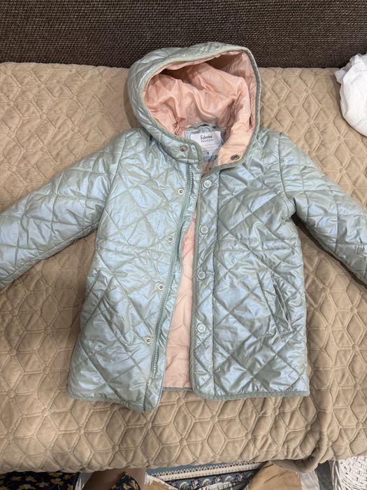 Продам 98 см для девочки в отличном состояний