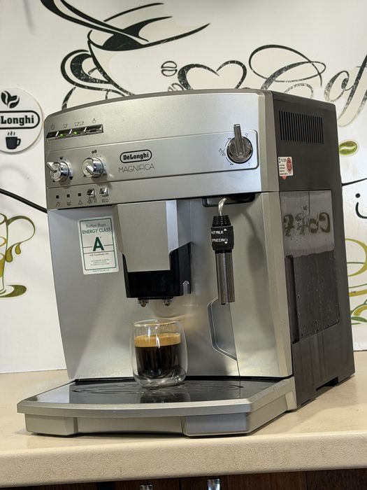 Кафемашина кафе автомат delonghi magnifica с гаранция