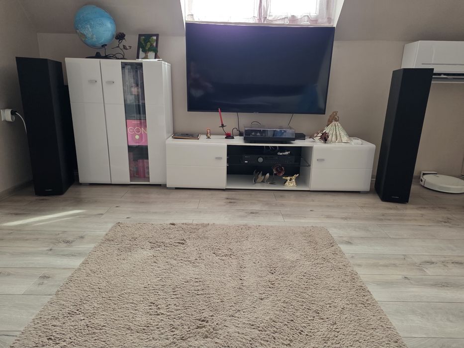 Bowers & Wilkins 603