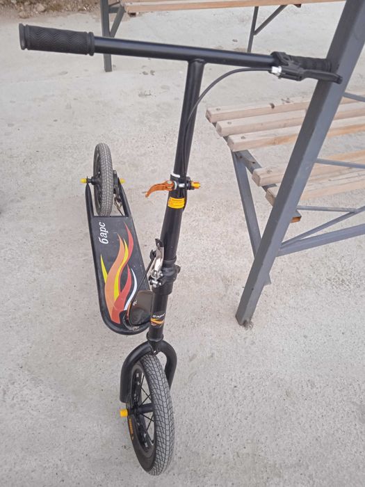 Самокат для школьников.