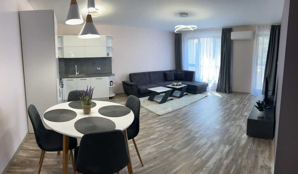 Тристаен апартамент в Тракия