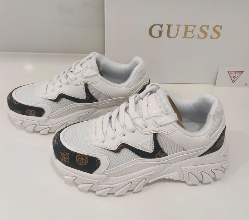 Оригинални сникърси/маратонки GUESS Nowah, номера 38,39,40,41.