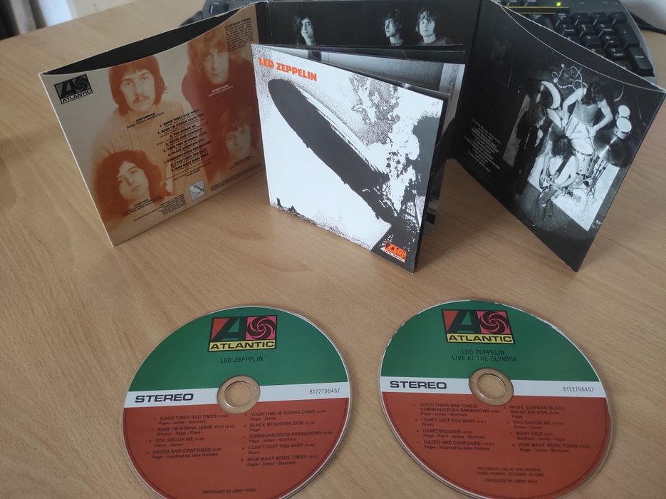 Продам компакт диски