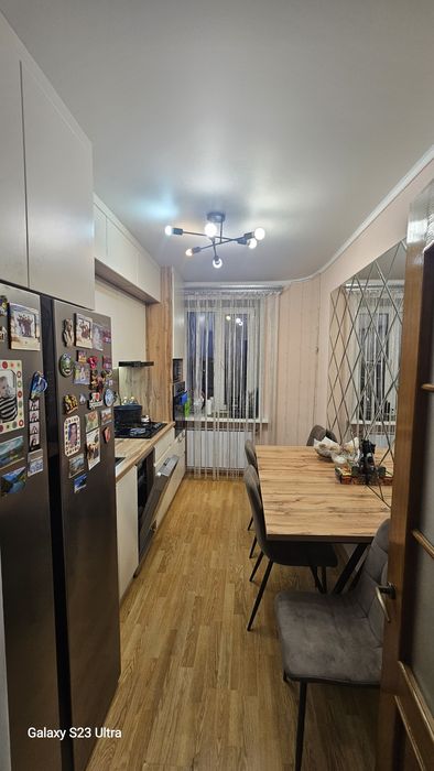 Продам 5ти комнатную квартиру