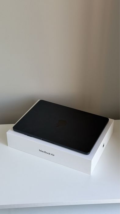 MacBook Air 13” 2025 M4 FullBox Garantie