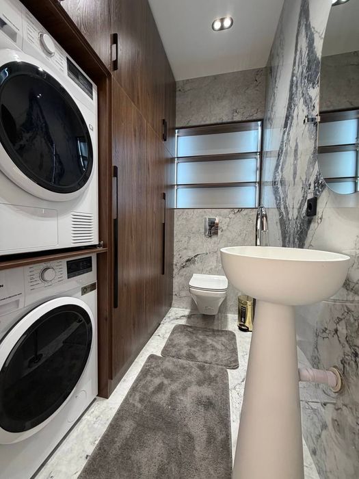 Продается 4/6/10 200м2 в Новостройке, ор-р: Ц-2