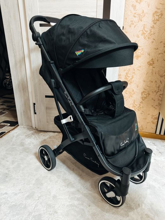 Продается коляска Pierre Cardin зима-лето