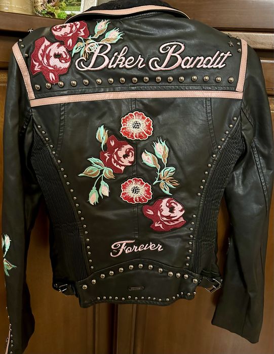 Кожено яке Guess