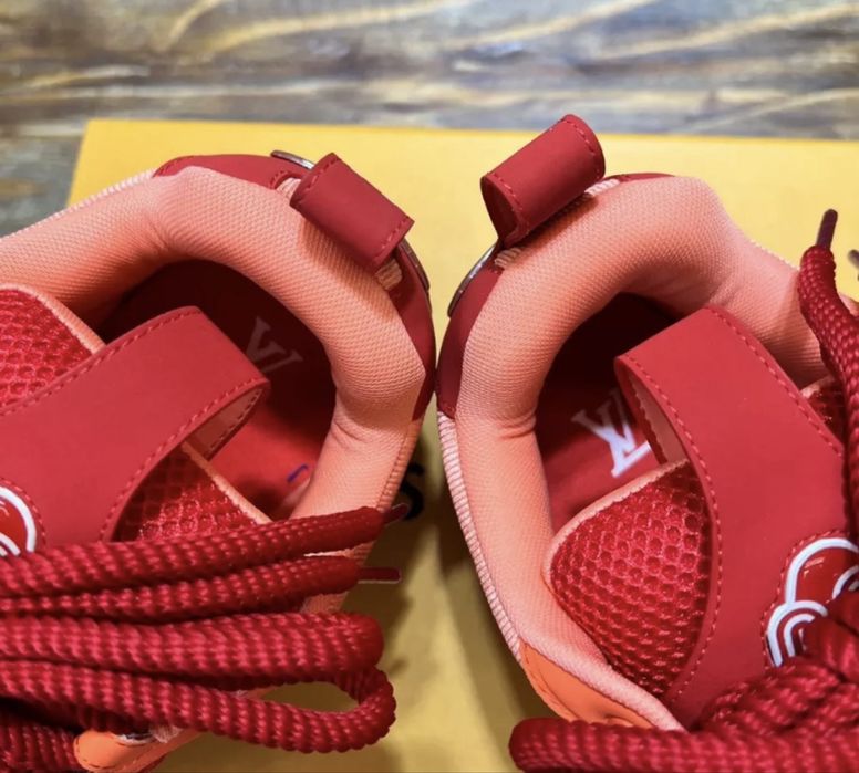 adidasi sneakers louis vuitton skate rosii