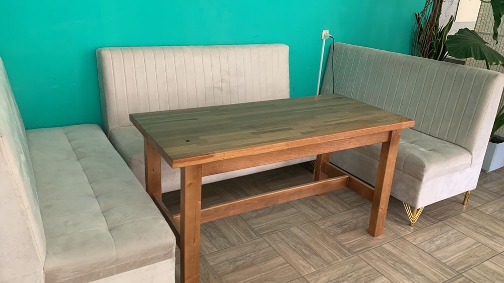 Продам хорошие столы