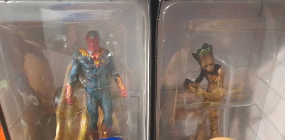 Фигурки по избор Marvel Move Collection