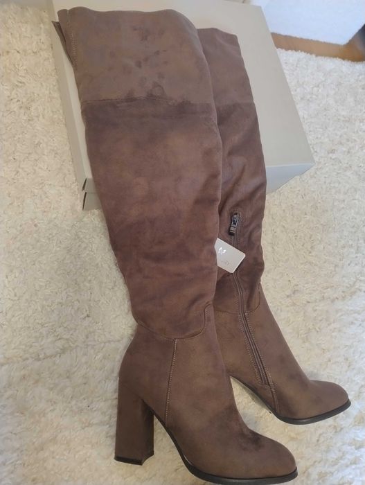 Vand cizme lungi cu toc patrat, marimea 39