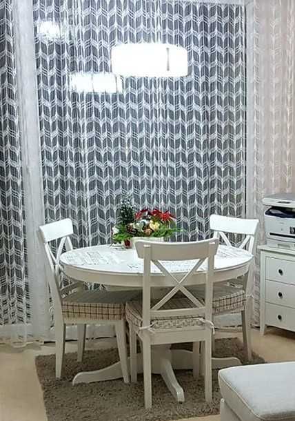 Set 4 scaune albe robuste IKEA