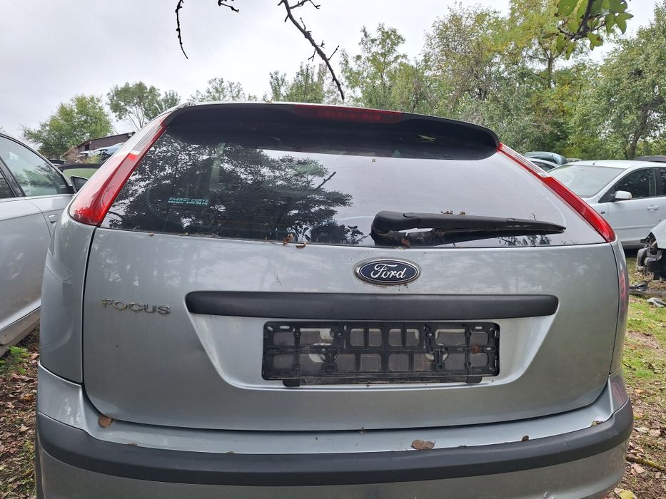 Dezmembrari Ford Focus 2 1.6 benzina an 2007