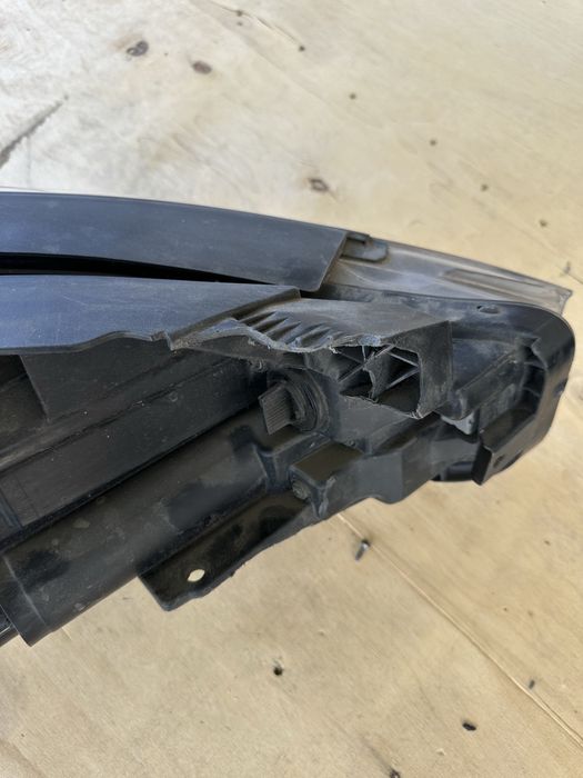 Фара передняя Kia K7