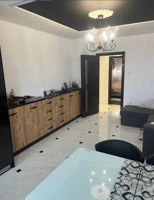 Продава се Тристаен апартамент в София, Белите брези - 108 кв.м за 1612 €/кв.м - Снимка #3