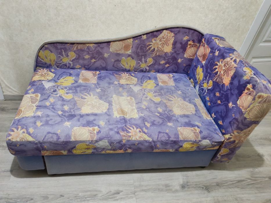 Детский.    диван