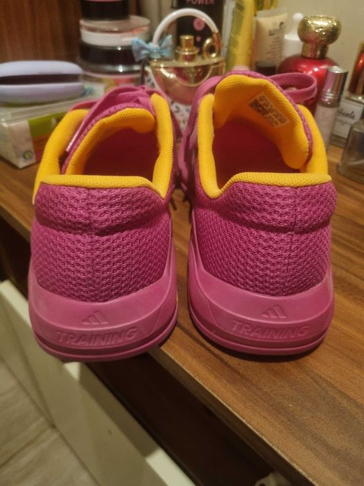 Маратонки Adidas