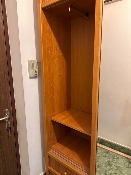 set cuier și pantofar disponibile cu ridicare din Constanța