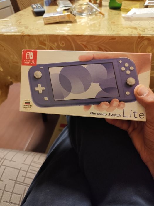 Nintendo switch lite