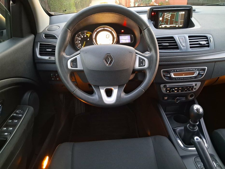 Renault megane 2013   1.2 benzina  115 cp euro 5 navigatie