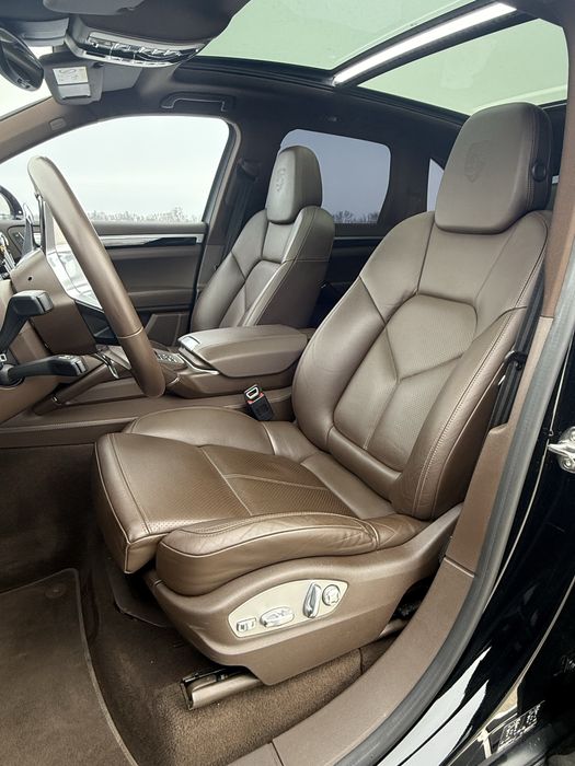 Porsche Cayenne Platinum Edition 3.0 Diesel Euro6 ~ 262 cp