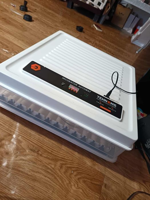 Incubator automat MS120