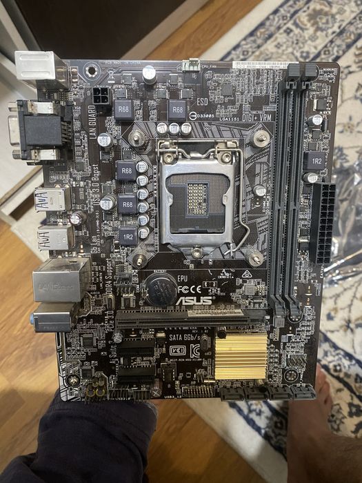 Материнская плата h110 Asus