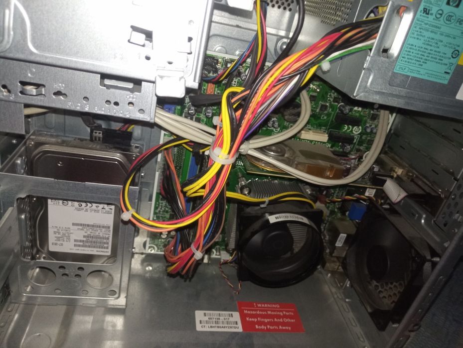 Vând sau schimb PC HP core i5 ofer si monitor