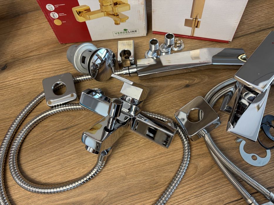 Baterie dus + lavoar noi