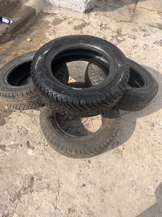 185/65 R14 Продам Зимние баллоны