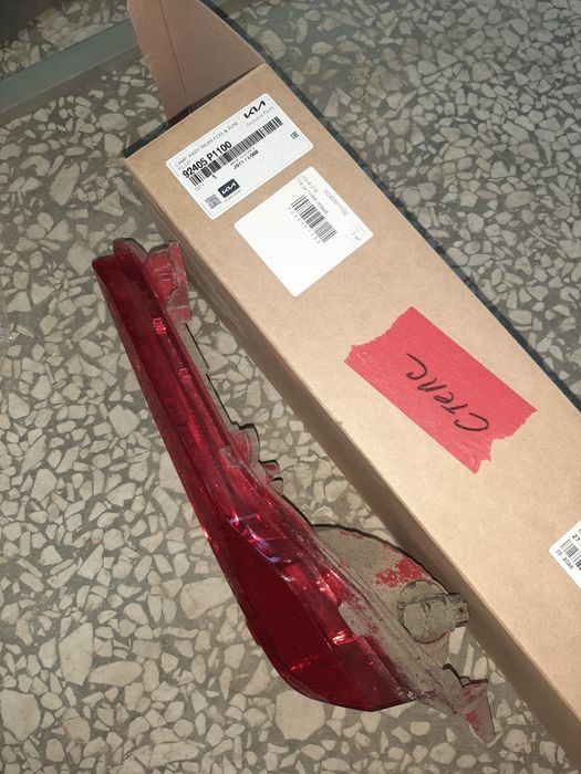 Фонарь задний левый кия спортэдж 2023 года