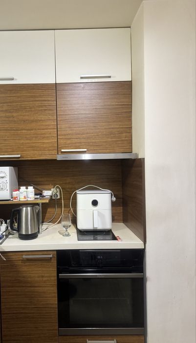 Кухня и обзавеждане