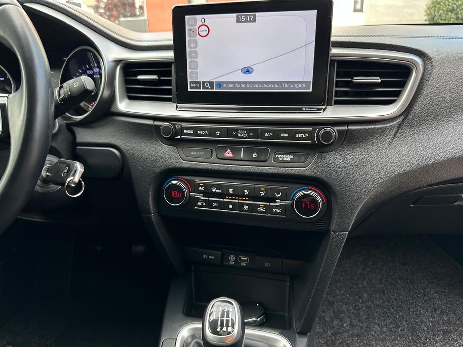 KIA CEED -GPL-BENZINA de fabrica 1,4 MPI / 100 CP / led pachet 2020 EURO 6 D