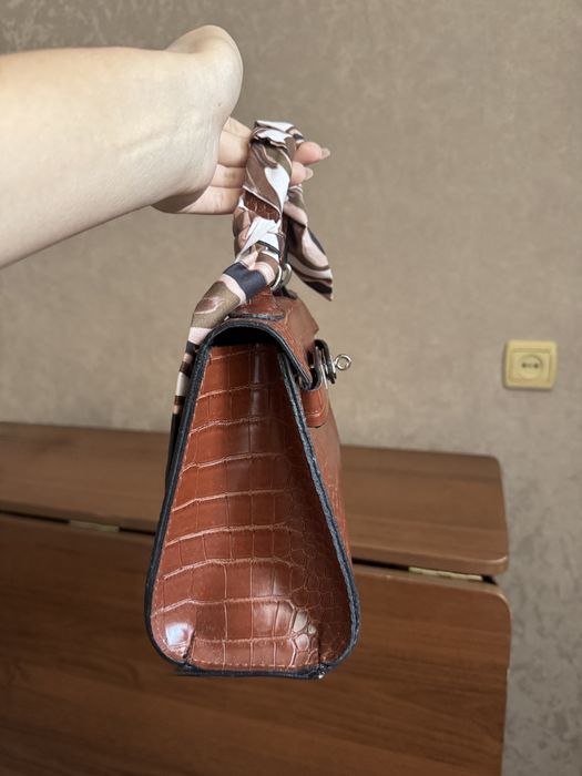 Сумочка новая, красивая.