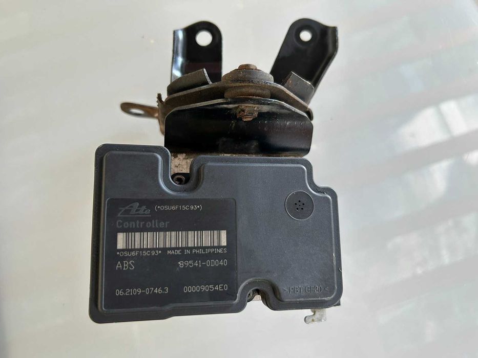 ABS Toyota Yaris 44510-0D031 модел 2006-2011г. #002S.