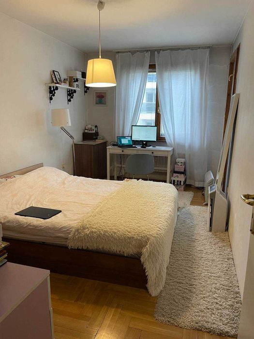 Дава се под наем Тристаен апартамент в София, Център - 78 кв.м за 650 € - Снимка #2