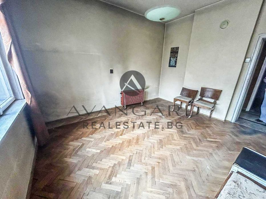 оф.22583 Тристаен с Паркомясто Военна Болница